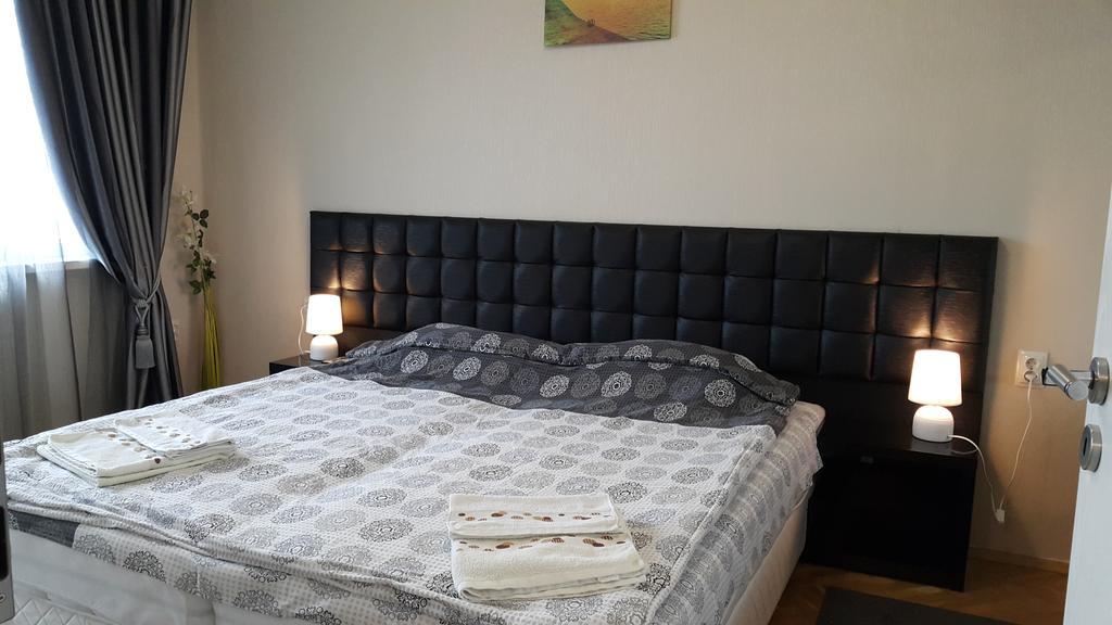 Apartment Plamen Delux Burgas City Exterior foto