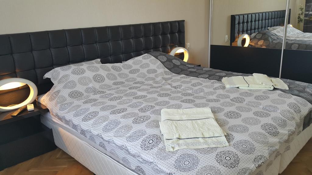 Apartment Plamen Delux Burgas City Exterior foto